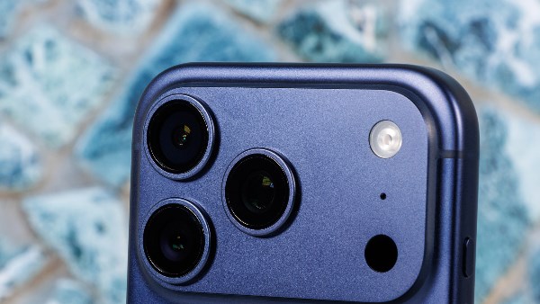 كشف مواصفات كاميرا هاتف iPhone 18 Pro Max المنتظر في تسريب حصري لسجل التشخيص