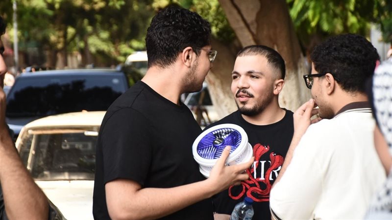 أغرب محاولة غش في امتحان إنجليزي الثانوية العامة 2026، ضبط سماعة داخل مروحة يد بقنا