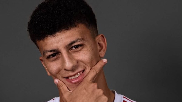 علي محمود لاعب الأهلي الجديد يكشف كواليس انضمامه للقلعة الحمراء