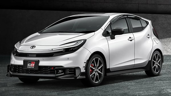 تويوتا تقدم ياريس Aqua GR Sport 2026.. وهذا سعرها عالميًا