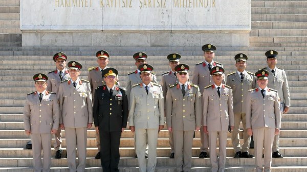 توقيع اتفاقيات.. وزير الدفاع يعود إلى مصر بعد انتهاء زيارته إلى تركيا