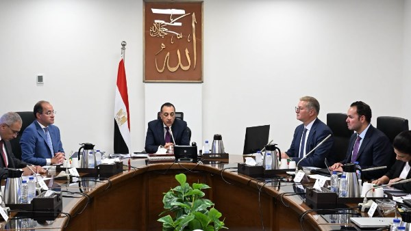 مدبولي: نعمل على تأمين مخزون استراتيجي للمنتجات البترولية تحسبا لأي تصعيد بالمنطقة