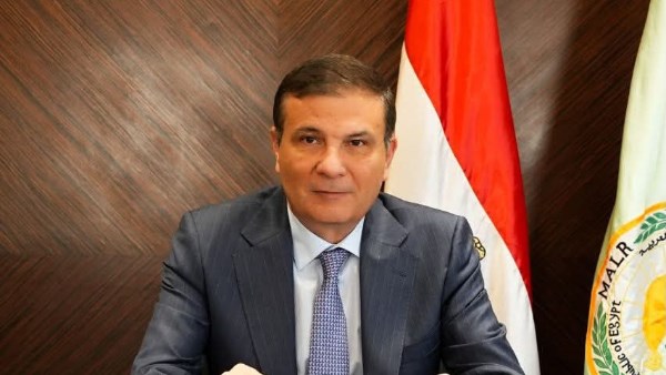 الزراعة: صرف 10.7 مليون شيكارة أسمدة.. وحوكمة رقمية لضمان وصول الدعم لمستحقيه