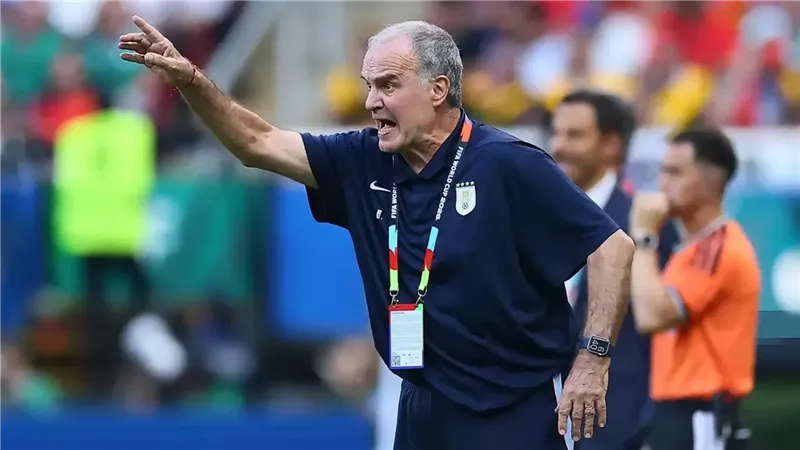 ضحية جديدة لمونديال 2026، بيلسا يعلن الرحيل عن تدريب أوروجواي (فيديو)