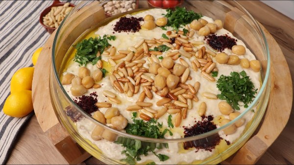 سهلة وبسيطة.. طريقة عمل فتة الحمص