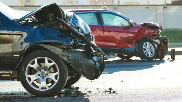 القيادة في الشبورة.. أخطاء يرتكبها السائقون صباحًا قد تعرضهم للحوادث