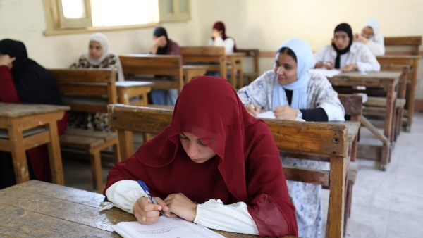 شاهد.. أسماء أوائل الثانوية الأزهرية ذوي البصائر والدمج بالشهادة الثانوية الأزهرية