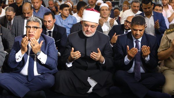 مفتي الجمهورية يشهد افتتاح مسجد الأقصى بـ السنبلاوين الدقهلية.. صور