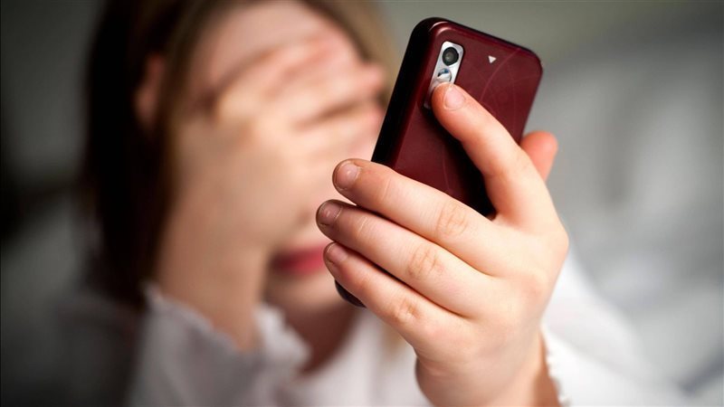 بخدعة تحديث البيانات، نص اعترافات عاطل انتحل صفة موظف خدمة عملاء البنوك