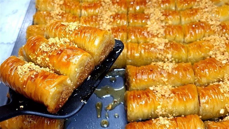 طريقة عمل البقلاوة بخطوات سهلة ونتيجة مضمونة
