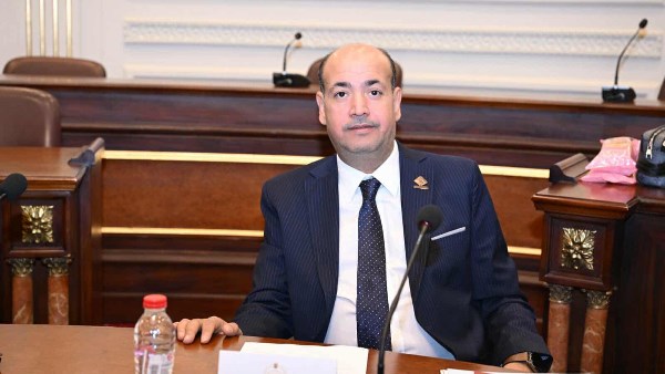 إعلام الشيوخ : يجب الوقوف خلف القيادة السياسية .. ونرفض محاولات جر مصر لدائره الصراع