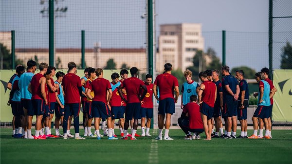 موعد مباراة برشلونة القادمة بعد الفوز على يوروبا وتألق حمزة عبد الكريم