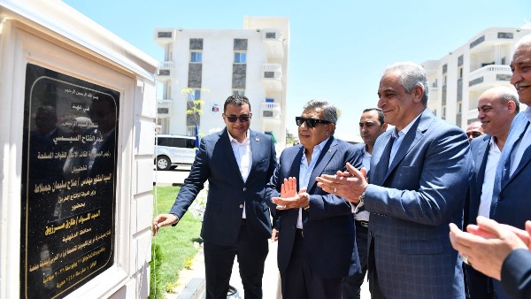 وزير الإنتاج الحربي ومحافظ الدقهلية يفتتحان مصيف أبو زعبل بعد تطويره | صور