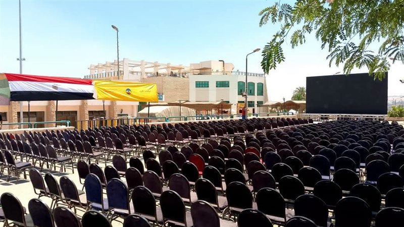 مباراة مصر والأرجنتين، شاشة عملاقة بنادي المقاولون لعرض المواجهة التاريخية