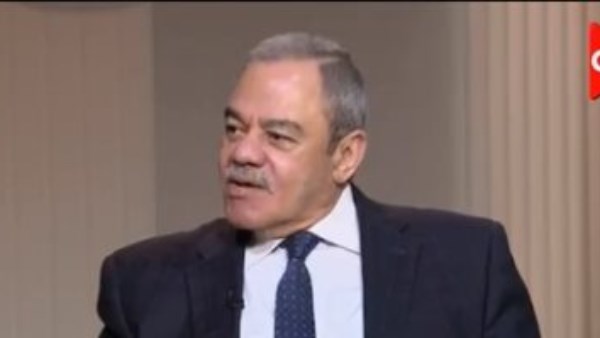 اللواء أمجد شافعي: نجلي وراء فكرة بودكاست “المصيدة”.. وصحفية شجعتني على خوض التجربة