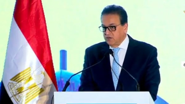 عبدالغفار : رضا المواطن التحدي الأكبر .. ورؤية مستشفى جديد في كل محافظة الصورة السعيدة للصحة