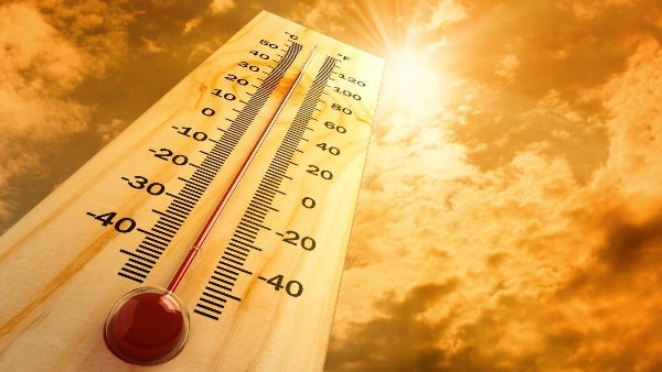 الأرصاد: لا موجات شديدة حتى الآن وارتفاع طفيف متوقع مطلع الأسبوع
