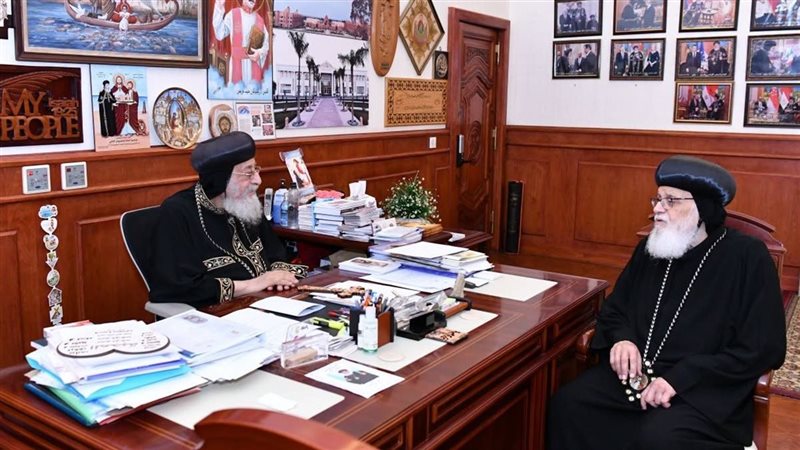 البابا تواضروس يتلقى تقريرا عن الخدمة في إيبارشية هولندا
