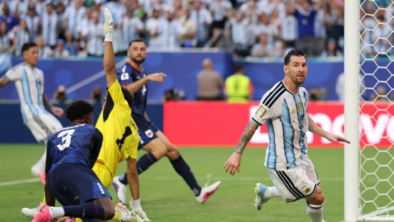 بعد دراما 120 دقيقة، الأرجنتين تهزم الرأس الأخضر 3-2 وتضرب مواجهة نارية مع مصر