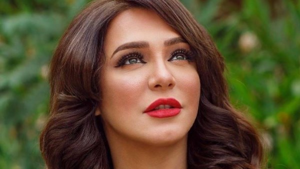 سلاف فواخرجي في ضيافة برنامج «من ماسبيرو» .. اليوم