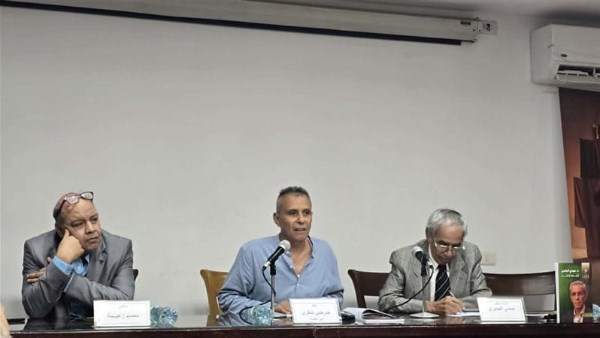 صدرت الملوخية لأستراليا.. حمدي الجابري يكشف بداية رحلته مع النقد المسرحي بأجر عشرة جنيهات