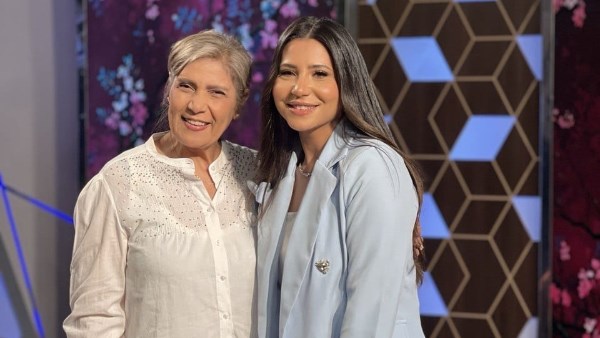 عايدة فهمي : لا أؤمن بفكرة نمبر وان لأن الفن لا يعرف رقمًا واحدًا