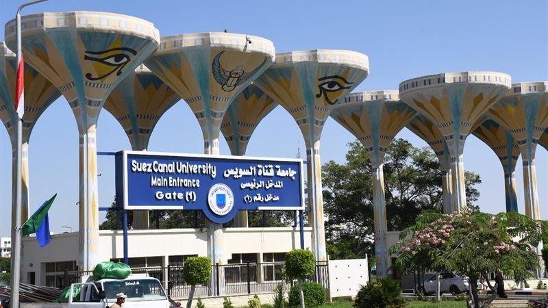 أطباء جراحة الأطفال بمستشفيات جامعة القناة ينجحون في إنقاذ حياة طفلة حديثة الولادة
