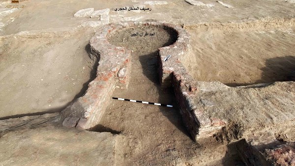 خبير: الكشف الأثري بمارينا العلمين يساعد على فهم تاريخ مصر القديم