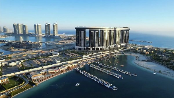 العلمين الجديدة على أعتاب طفرة سياحية.. خطة لزيادة الغرف الفندقية لـ30 ألفًا