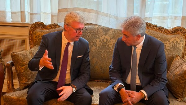 وزير السياحة والآثار: 500 ألف سائح تشيكي زاروا مصر في 2025