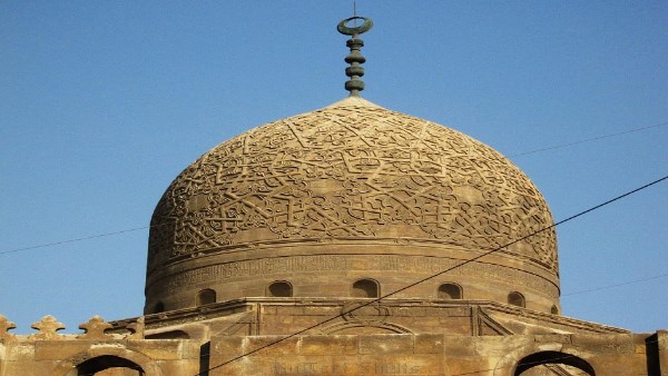 وزير السياحة والآثار يفتتح قبة ضريح السلطان قايتباي.. اليوم