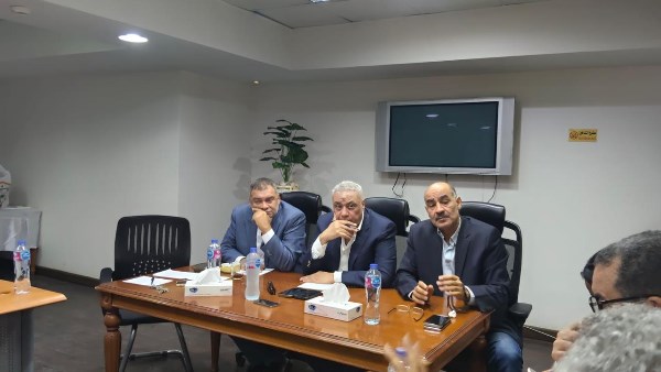 غرفة السياحة تعلن انطلاق موسم العمرة..وبدء الرحلات وتوثيق عقود الشركات