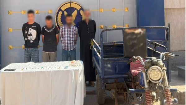 ضبط 3 عناصر إجرامية يتاجرون في المخدرات ببني سويف