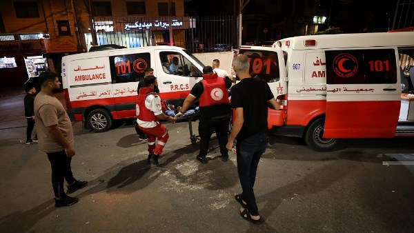 إصابة فلسطيني في قصف للاحتلال على جنوب غزة