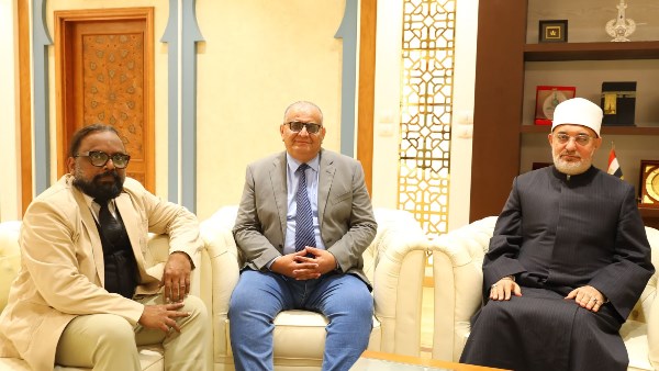 مفتي الجمهورية يبحث مع نائب رئيس أكاديمية البحث العلمي تعزيز التعاون المشترك