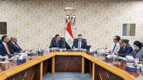 وزيرا التخطيط والشباب يبحثان الآليات التنفيذية لإطلاق مشروع “اقتصاد الشباب”