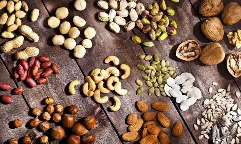 الفول السوداني أم الفستق.. أيهما أفضل لخسارة الوزن؟