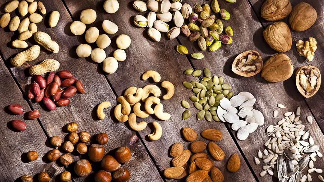 الفول السوداني أم الفستق.. أيهما أفضل لخسارة الوزن؟