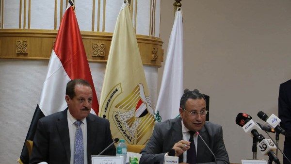 في اجتماع «الأعلى للثقافة».. قنصوة: الثقافة خط الدفاع الأول في بناء الوعي