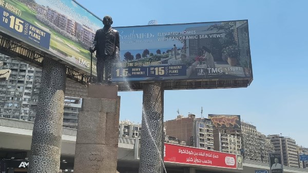 للحفاظ على الوجه الحضاري.. الجيزة تطلق حملة لغسيل وتطهير التماثيل والميادين الكبرى| صور