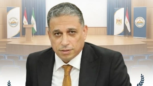 الجيزة تتصدر قائمة أوائل الثانوية العامة.. ووكيل التعليم يهنئ 11 طالبا من المتفوقين