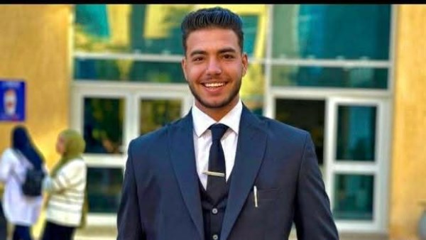 شجاعة وتضحية.. طالب ينقذ سيدة من الصعق بالكهرباء بموقف الحصري في الجيزة