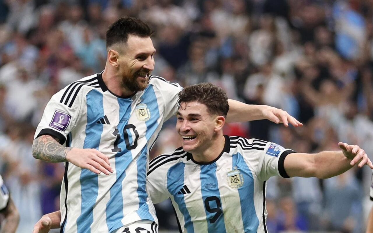 قبل نهائي كأس العالم 2026.. الاتحاد الأرجنتيني يشعل حماس الجماهير بفيديو مؤثر