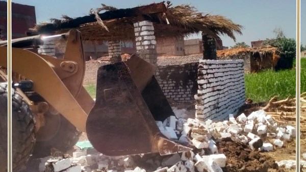 حملات نظافة وإزالة التعديات والاستجابة لشكاوى المواطنين ببني سويف