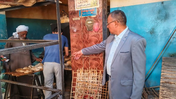 محافظ أسيوط: حملات مفاجئة على المخابز البلدية بحي غرب لضمان جودة الخبز