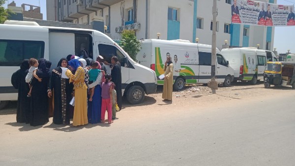 أسيوط.. قوافل طبية مجانية بقرية بني فيز بمركز صدفا لدعم الرعاية الصحية