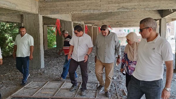 محافظ أسيوط: إحالة المقصرين بمركزي شباب حي السلام وبني شقير للتحقيق