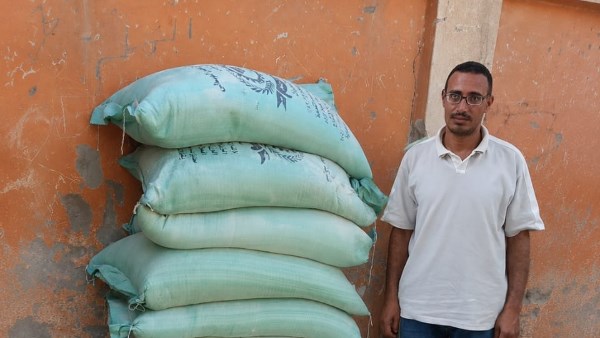 محافظ أسيوط: ضبط 10 أجولة دقيق بلدي مدعم قبل تهريبها للسوق السوداء