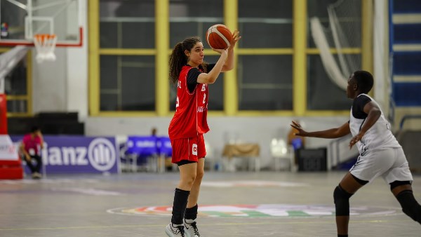 منتخب ناشئات السلة يفوز على تنزانيا 86-50 في تصفيات الأفروباسكت