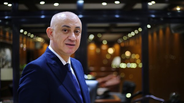 شهيد الرسالة.. وفاة محام داخل محكمة جنايات قنا
